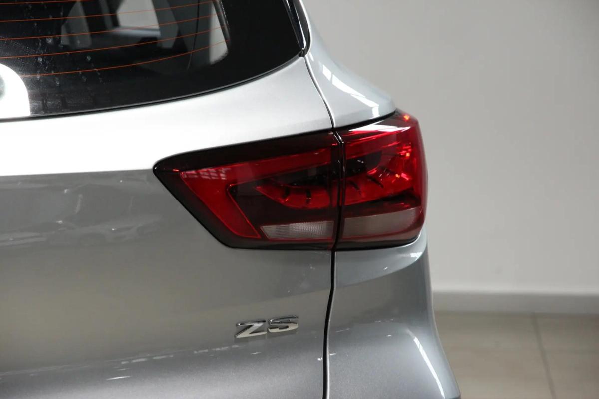 mg-zs-2023-gasolina-999cc