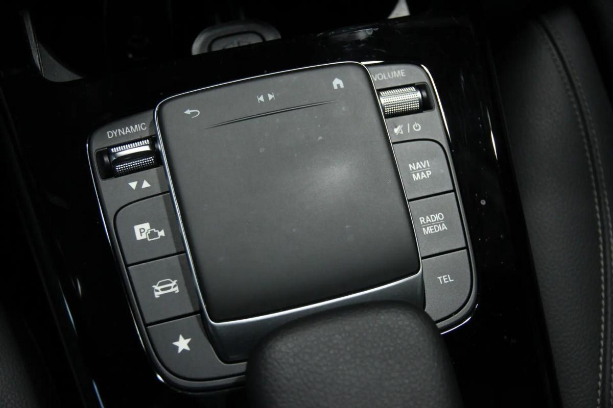 mercedes-benz-classe-a-a-250-e-2021-hibrido-a-gasolina-1332cc