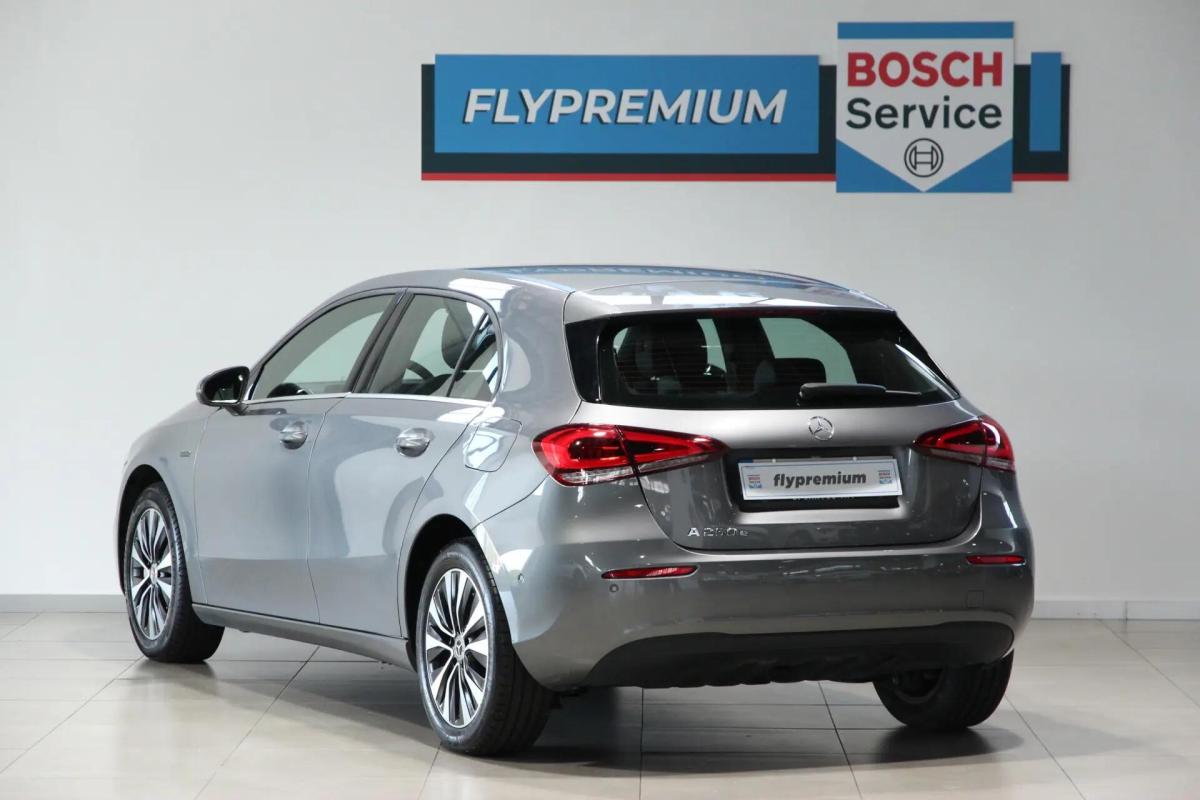 mercedes-benz-classe-a-a-250-e-2021-hibrido-a-gasolina-1332cc