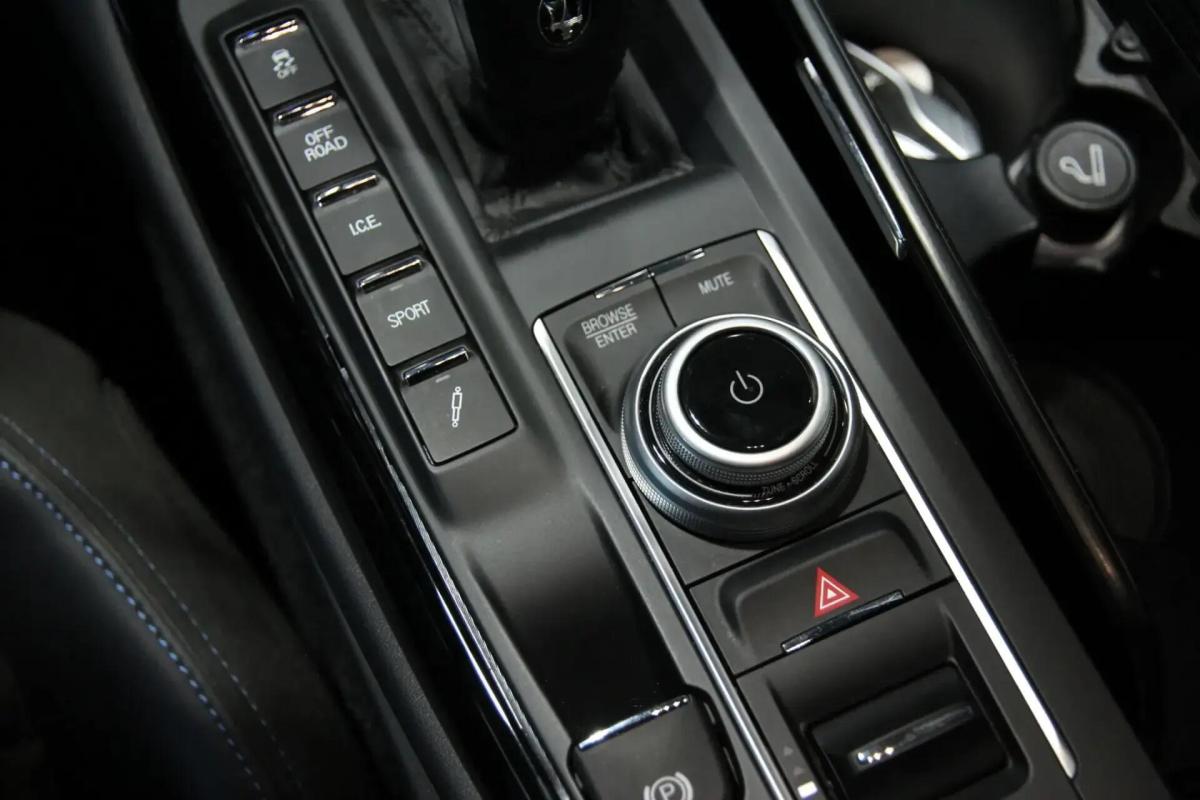maserati-levante-2022-gasolina-1995cc