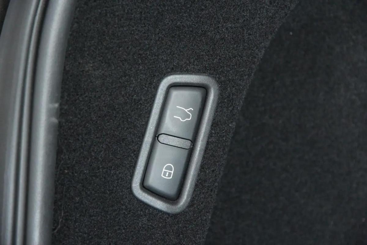 maserati-levante-2022-gasolina-1995cc