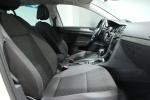 volkswagen-golf-2020-diesel-1598cc