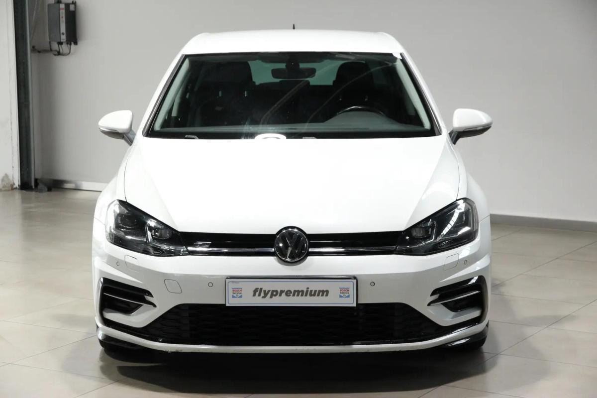volkswagen-golf-2020-diesel-1598cc