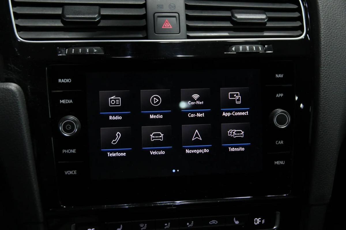 volkswagen-golf-2020-diesel-1598cc