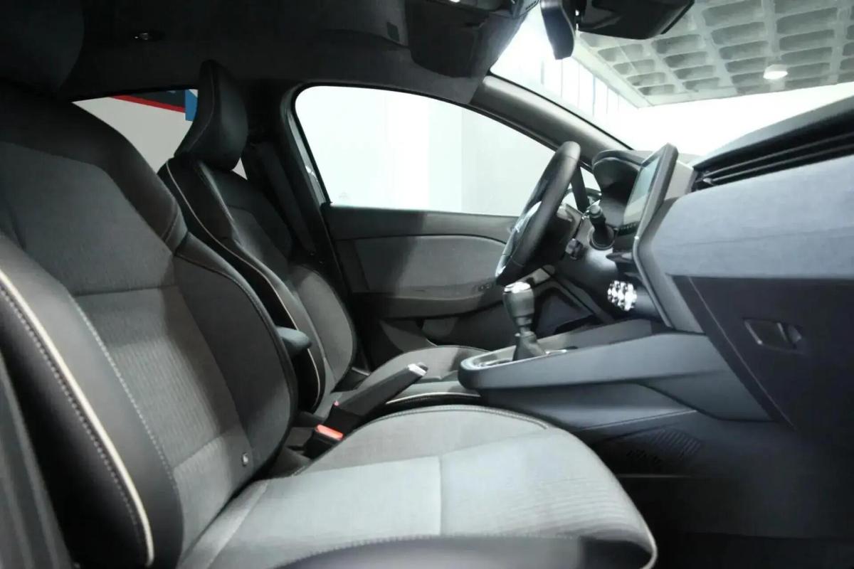 renault-clio-2024-gpl-999cc