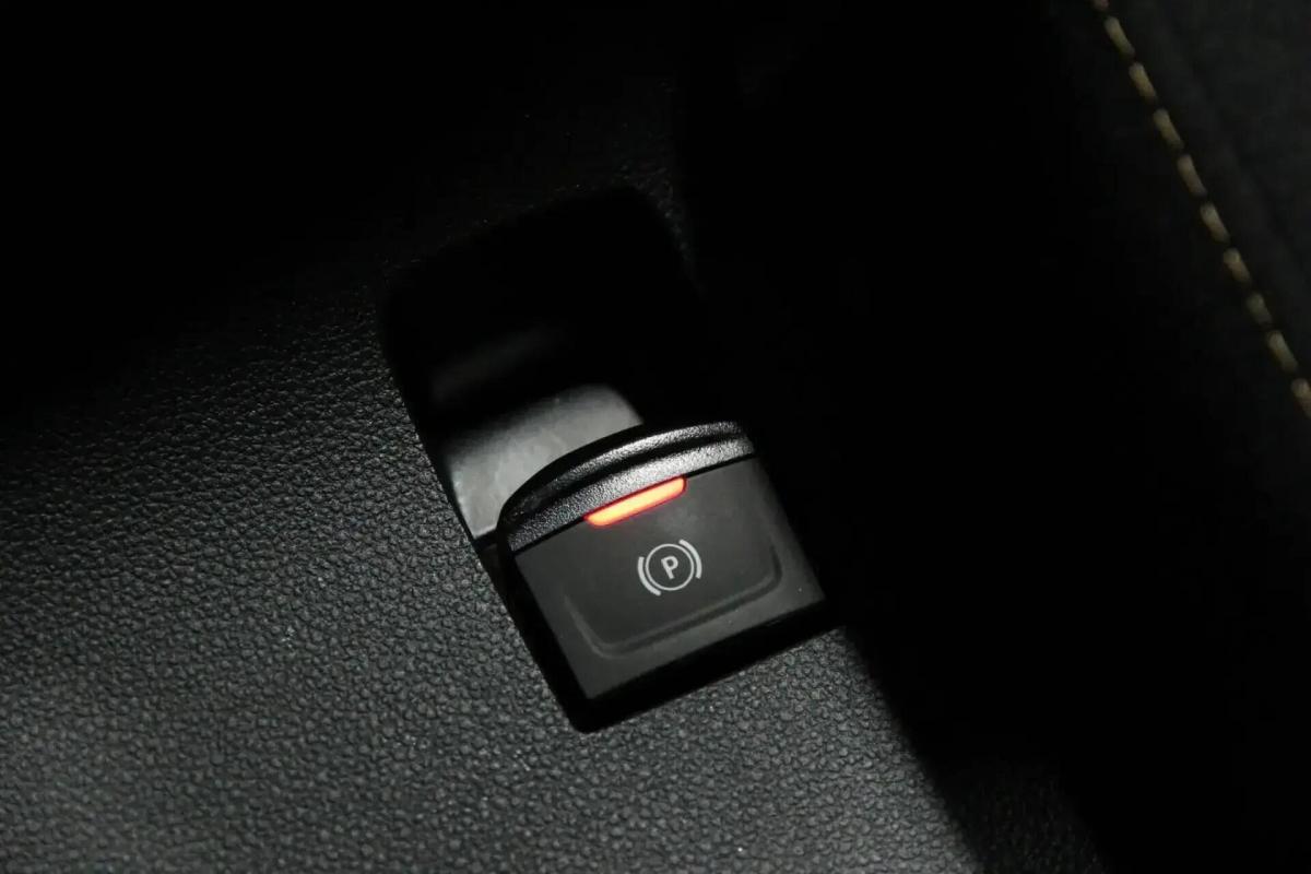 dacia-jogger-2025-gpl-999cc