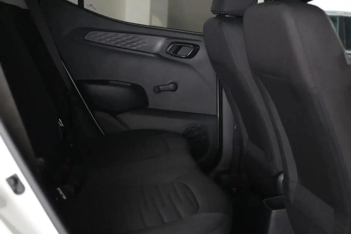 hyundai-i10-2024-gasolina-998cc