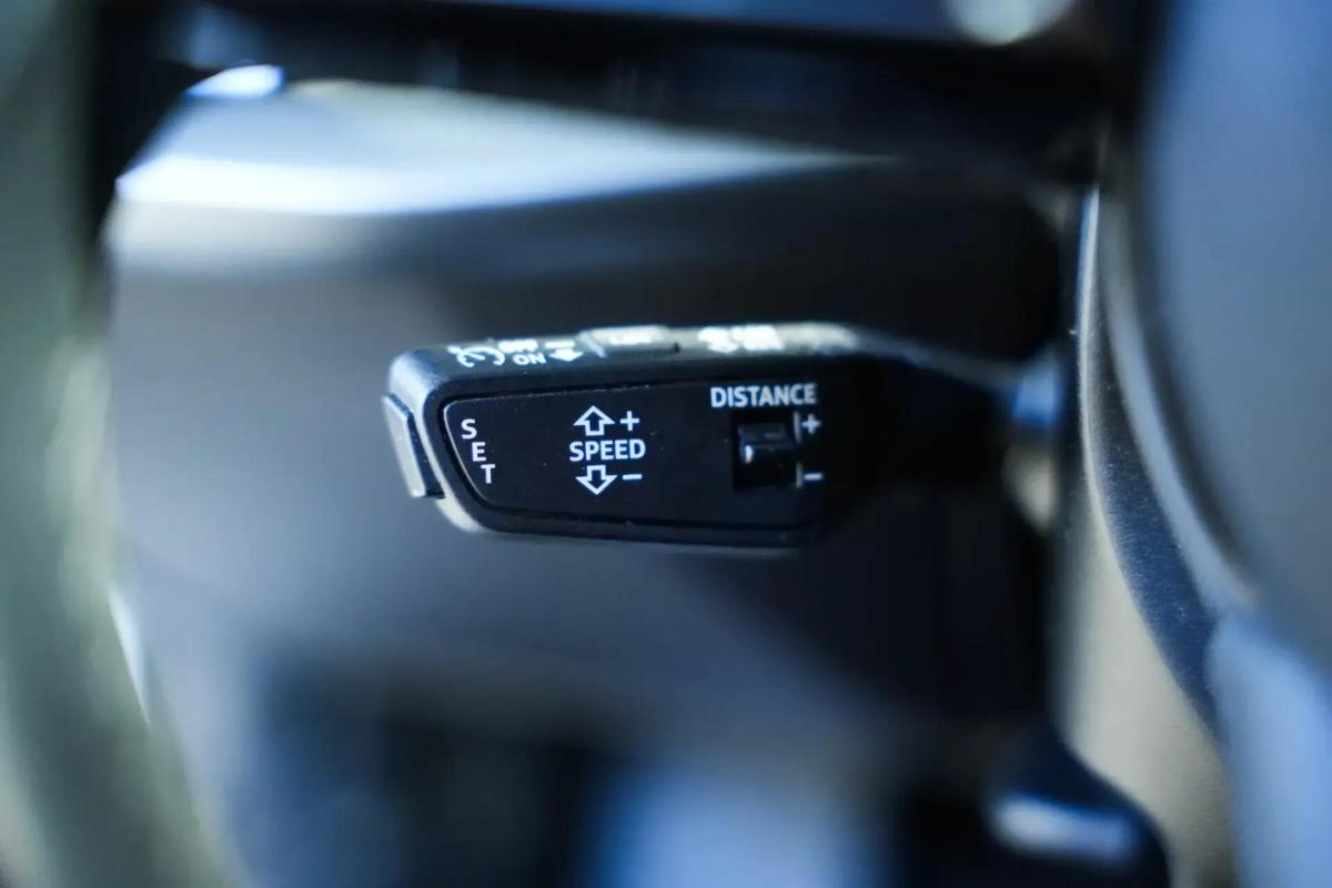audi-a3-sportback-2023-hibrido-a-gasolina-999cc
