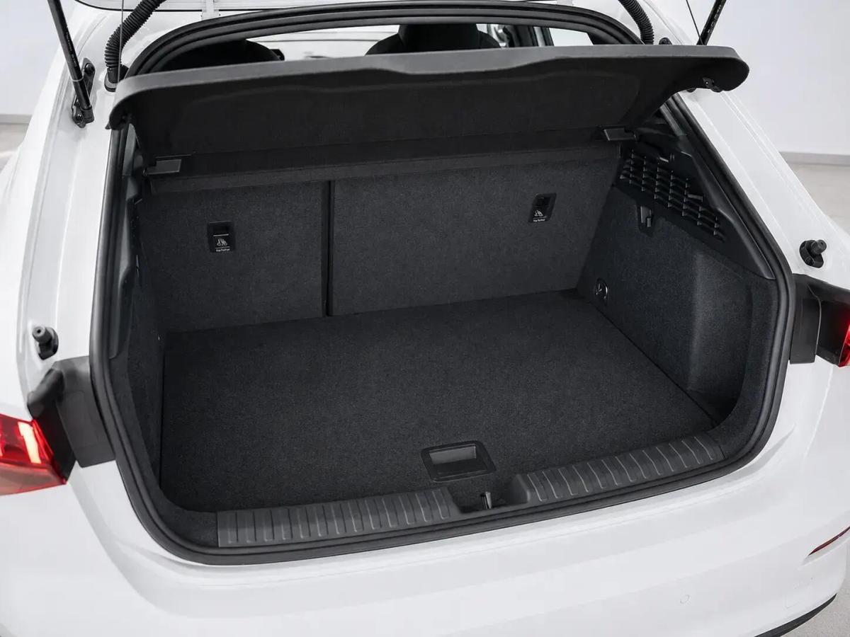 audi-a3-sportback-2023-hibrido-a-gasolina-999cc