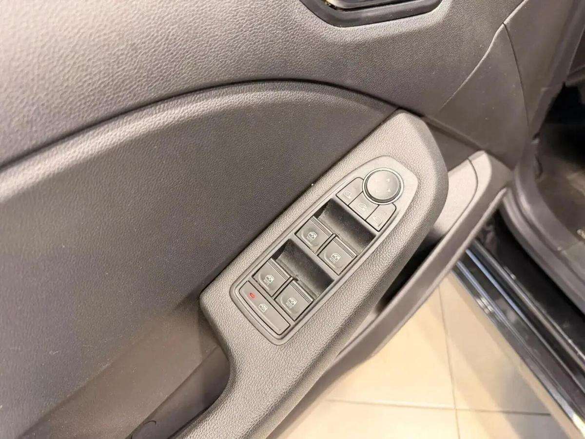 renault-clio-2024-gpl-999cc