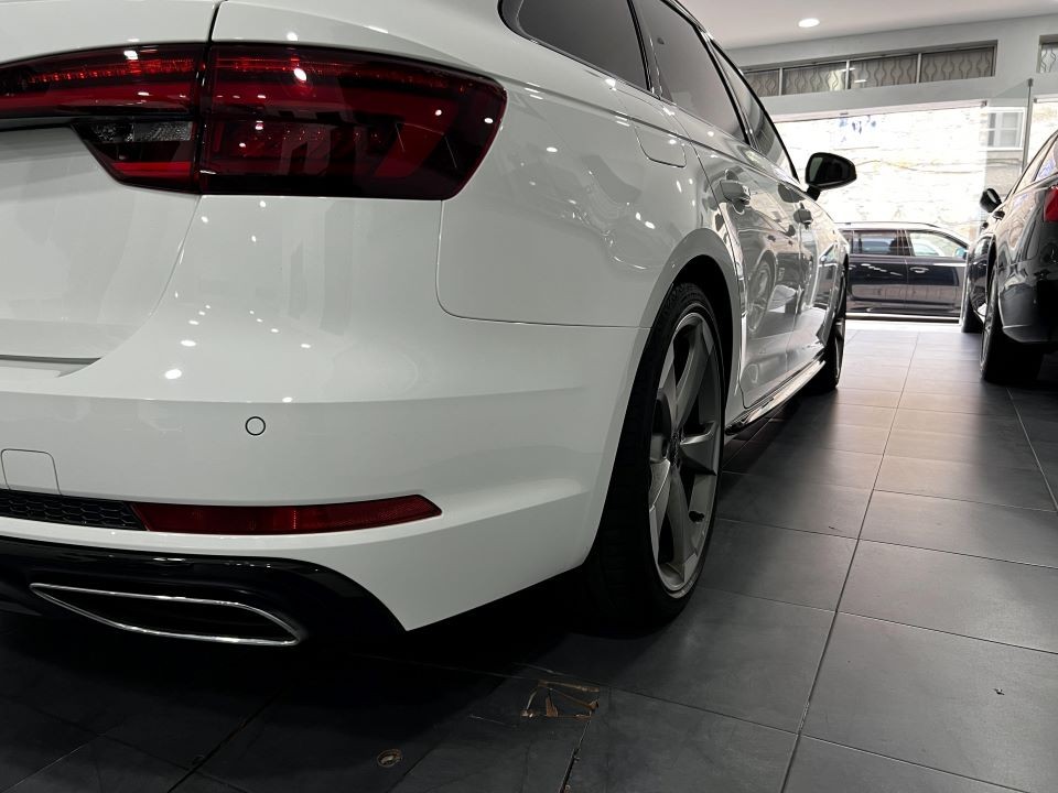 audi-a4-avant-2019-diesel-1968cc