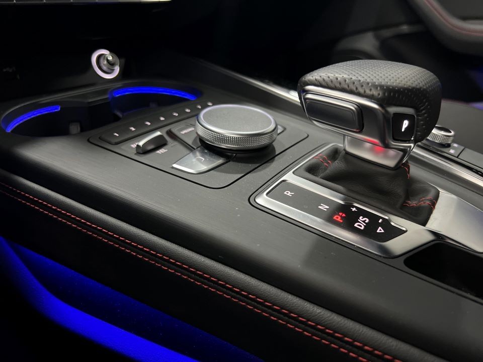 audi-a4-avant-2019-diesel-1968cc