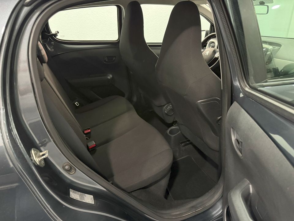 peugeot-108-2016-gasolina-998cc