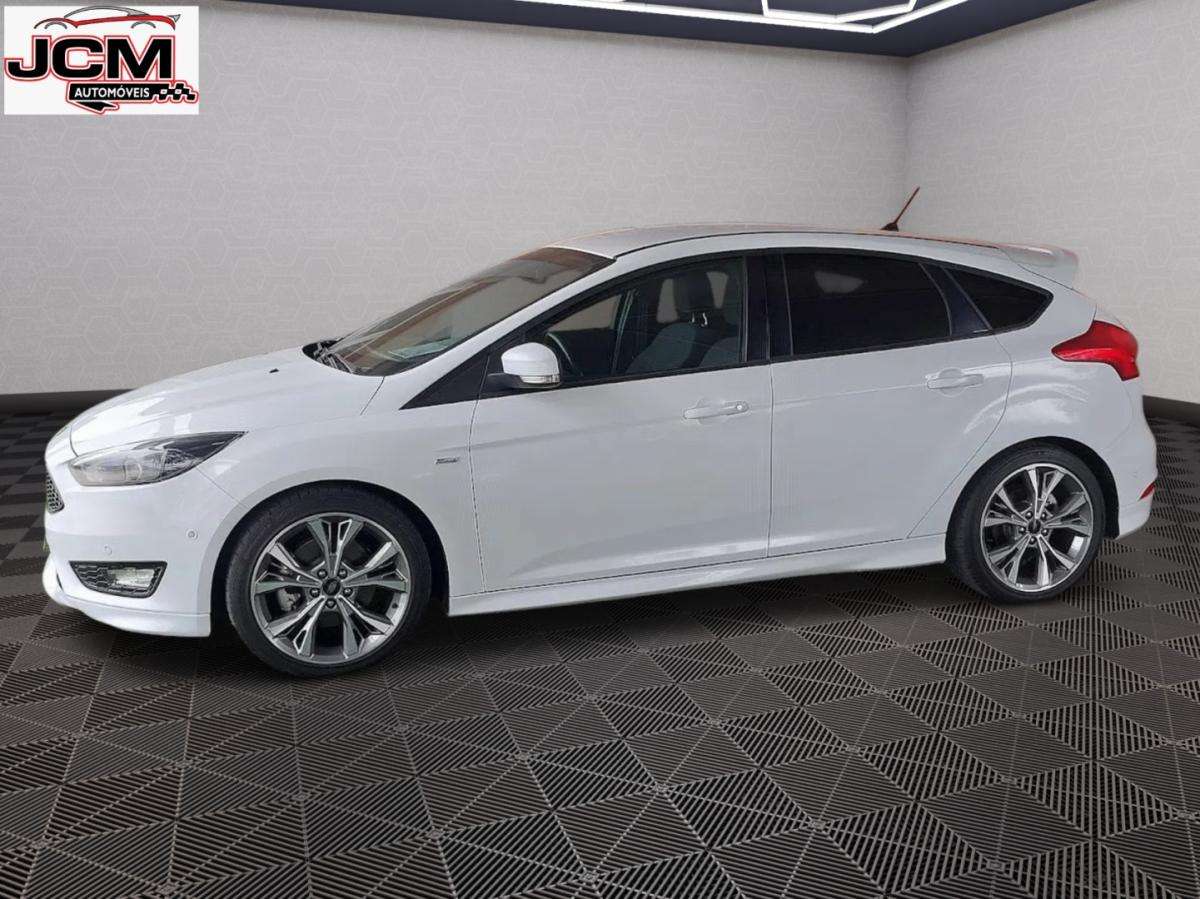ford-focus-2018-gasolina-1499cc