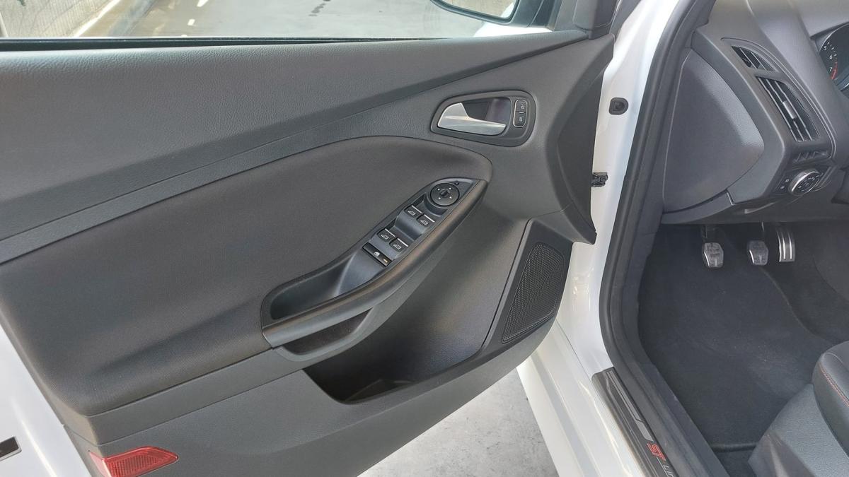 ford-focus-2018-gasolina-1499cc