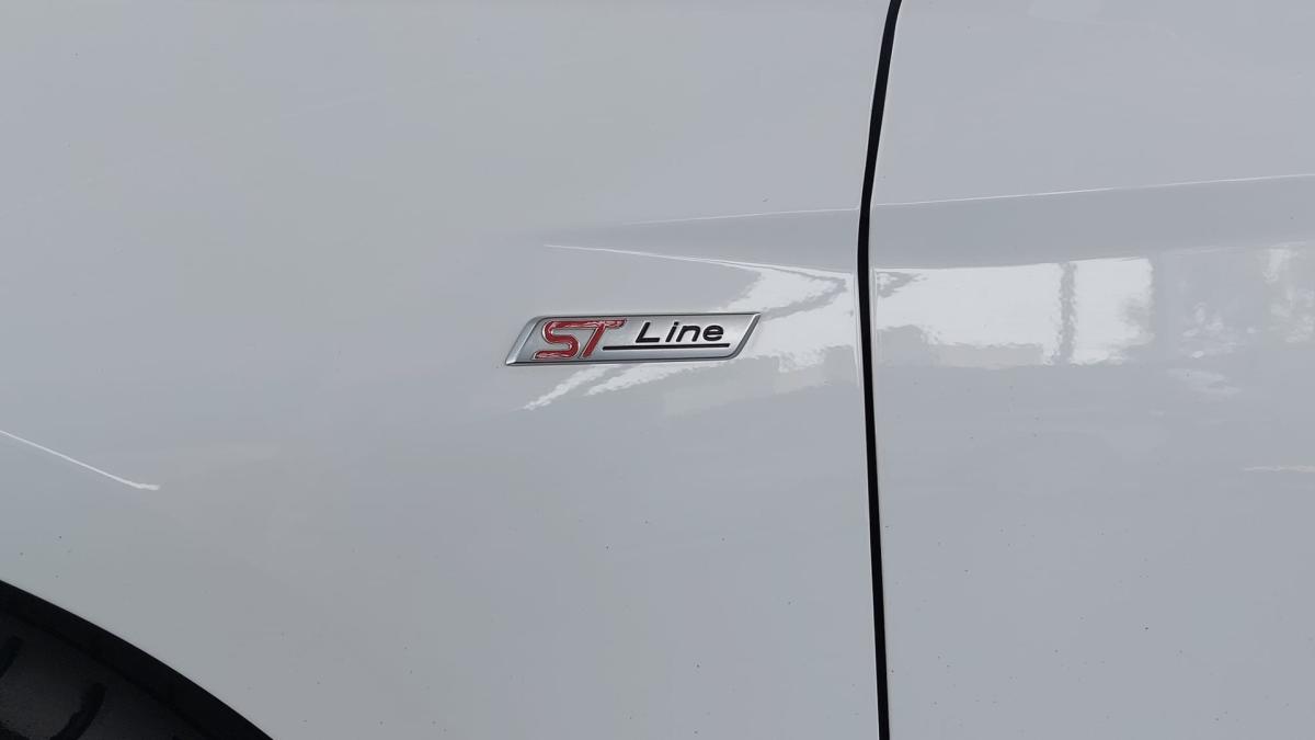 ford-focus-2018-gasolina-1499cc