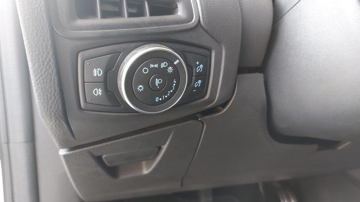 ford-focus-2018-gasolina-1499cc
