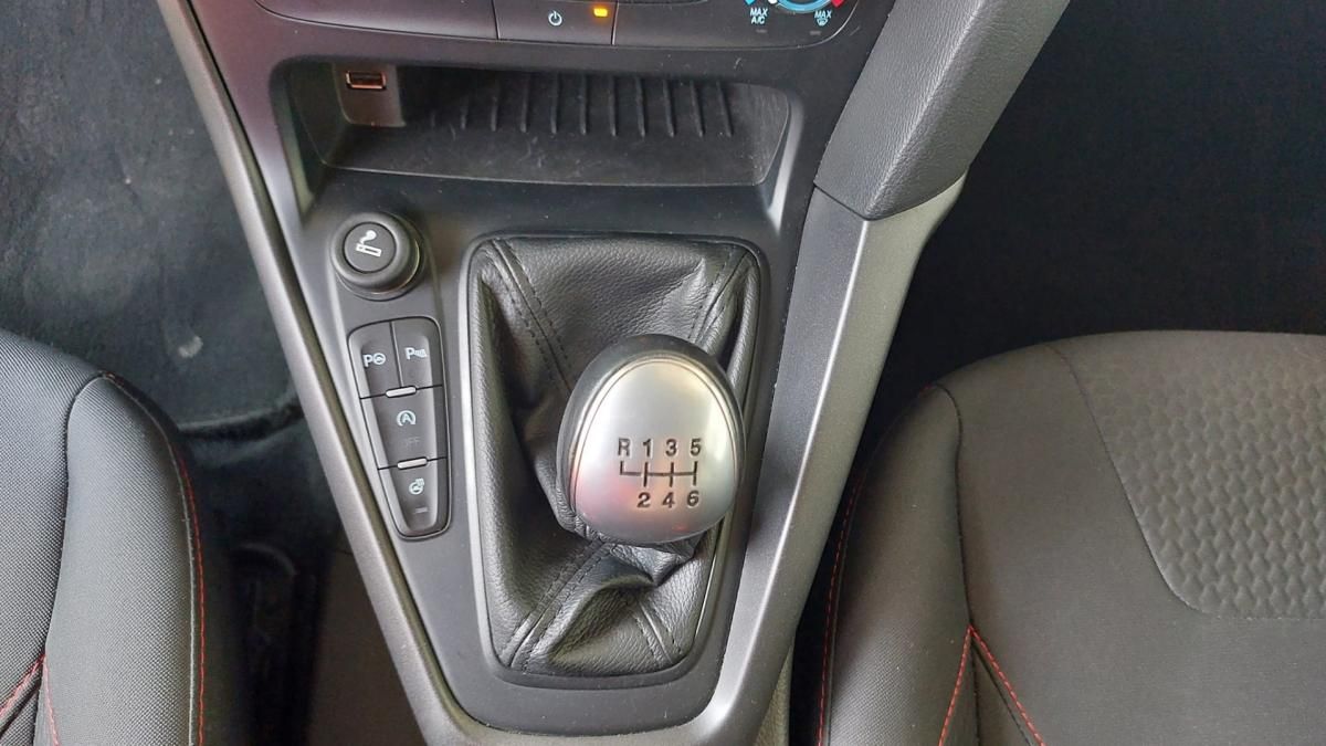 ford-focus-2018-gasolina-1499cc