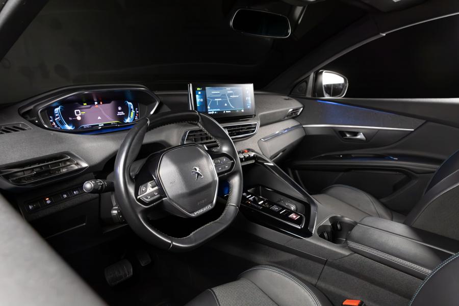 peugeot-3008-2023-hibrido-a-gasolina-1598cc
