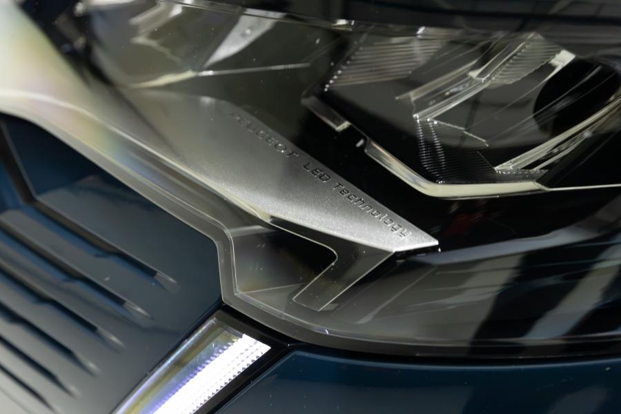 peugeot-3008-2023-hibrido-a-gasolina-1598cc