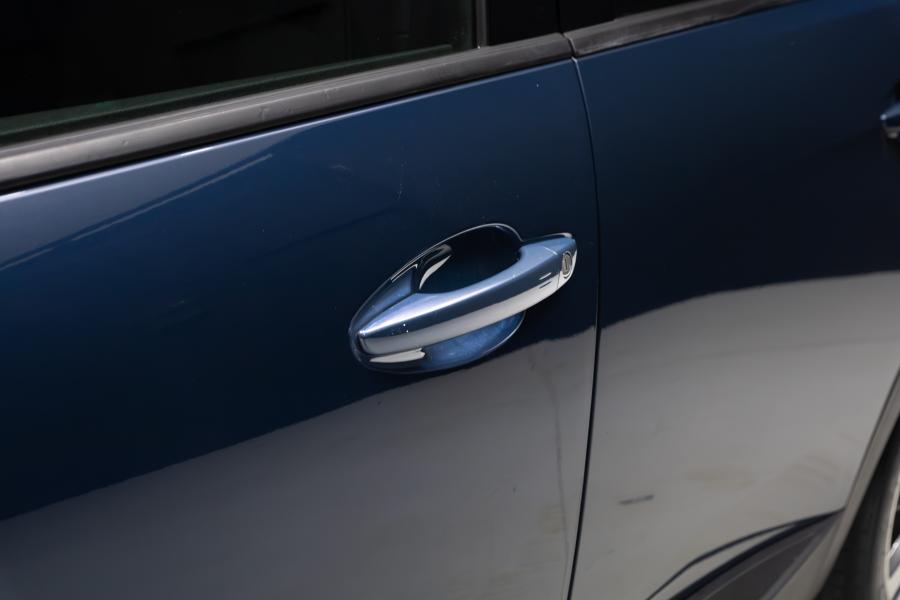 peugeot-3008-2023-hibrido-a-gasolina-1598cc