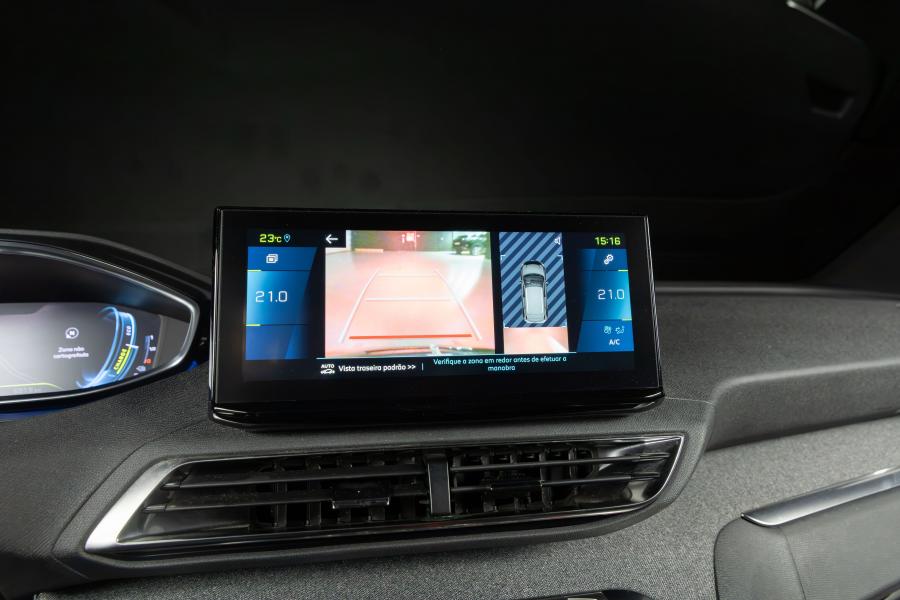 peugeot-3008-2023-hibrido-a-gasolina-1598cc