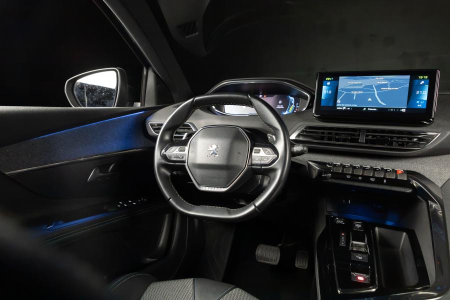 peugeot-3008-2023-hibrido-a-gasolina-1598cc
