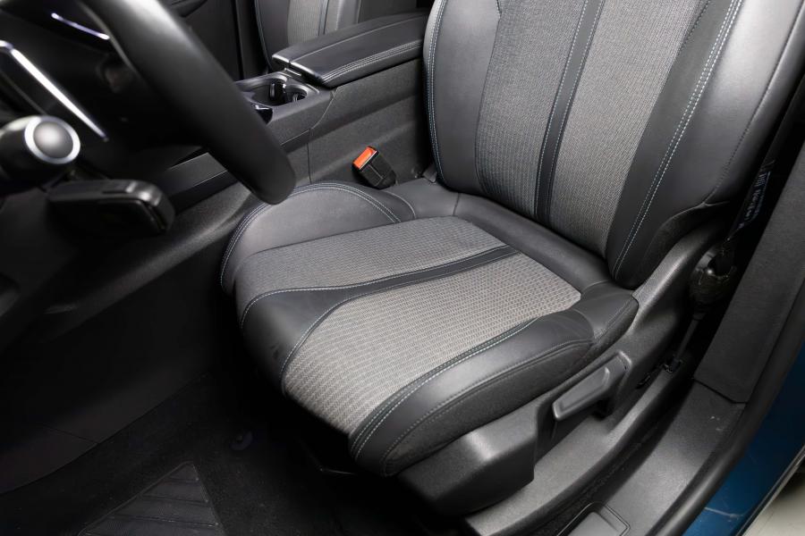 peugeot-3008-2023-hibrido-a-gasolina-1598cc