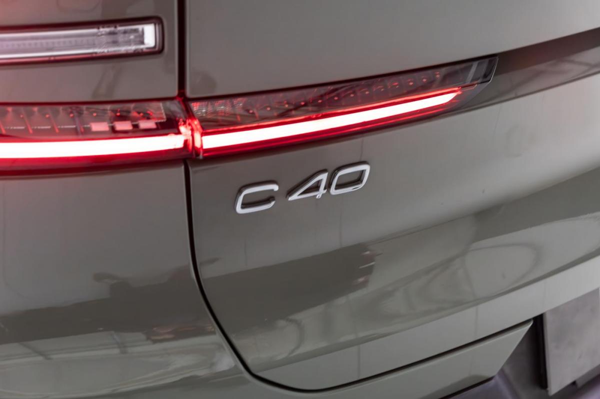 volvo-c40-2023-eletrico-0cc