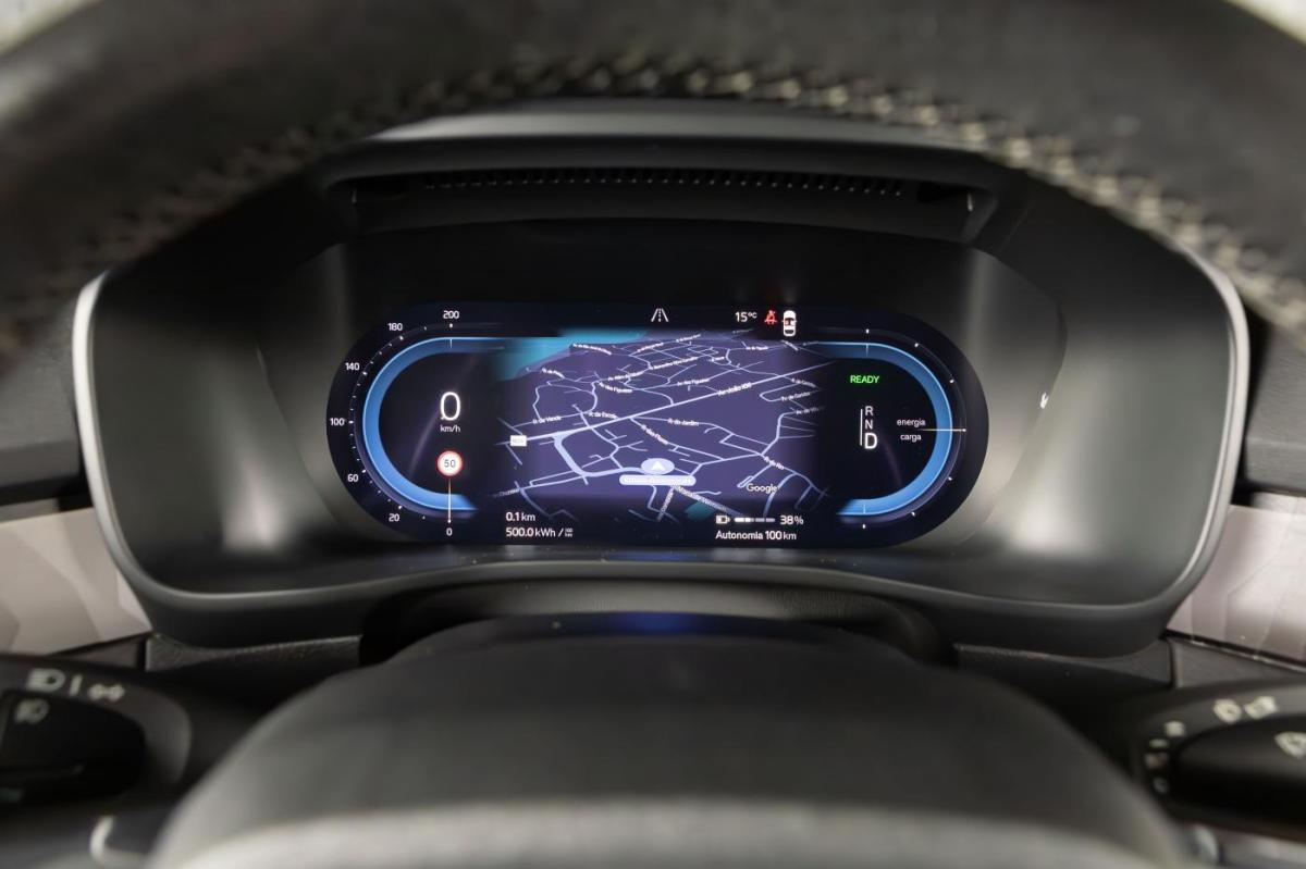 volvo-c40-2023-eletrico-0cc