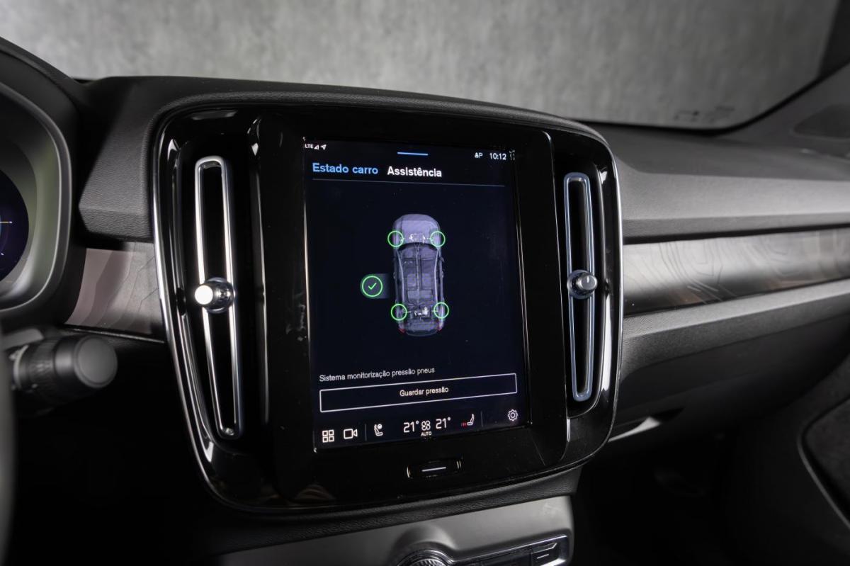 volvo-c40-2023-eletrico-0cc