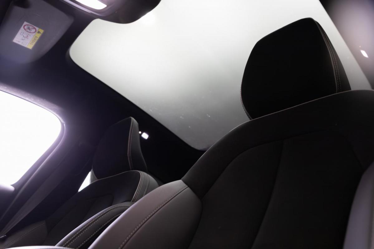 volvo-c40-2023-eletrico-0cc