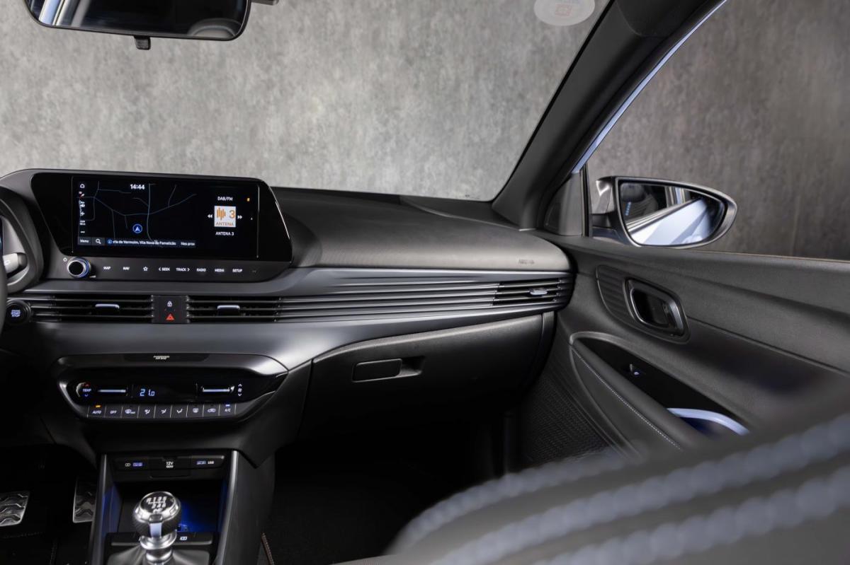 hyundai-i20-2024-gasolina-1598cc
