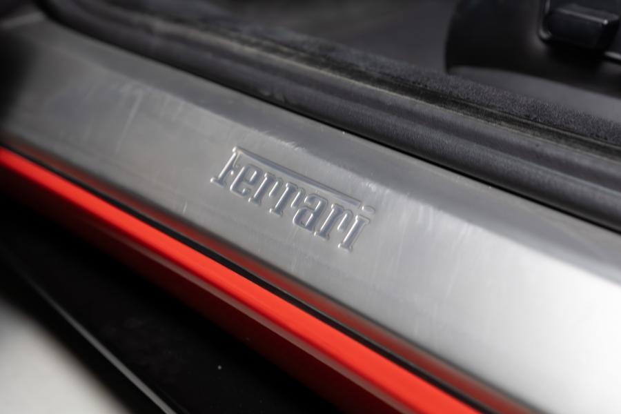 ferrari-360-2001-hibrido-a-gasolina-3586cc