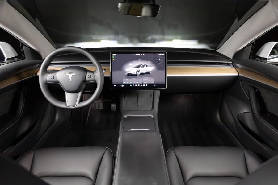 tesla-model-3-2023-eletrico-0cc