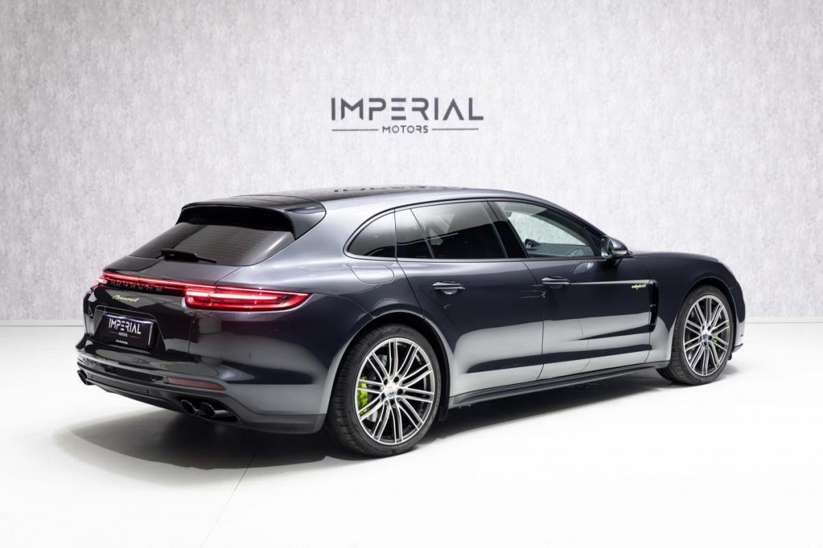 porsche-panamera-sport-turismo-2018-hibrido-a-gasolina-2894cc