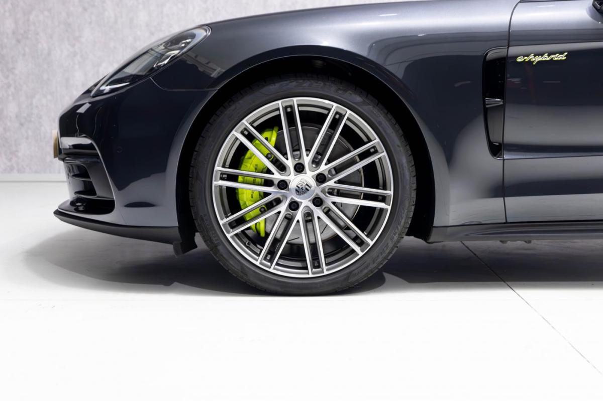 porsche-panamera-sport-turismo-2018-hibrido-a-gasolina-2894cc