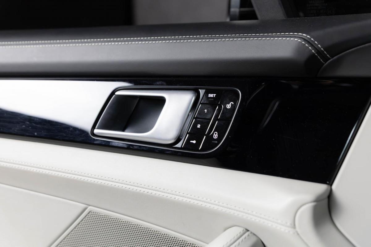 porsche-panamera-sport-turismo-2018-hibrido-a-gasolina-2894cc