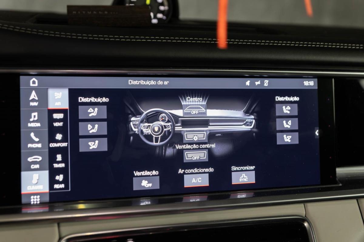 porsche-panamera-sport-turismo-2018-hibrido-a-gasolina-2894cc