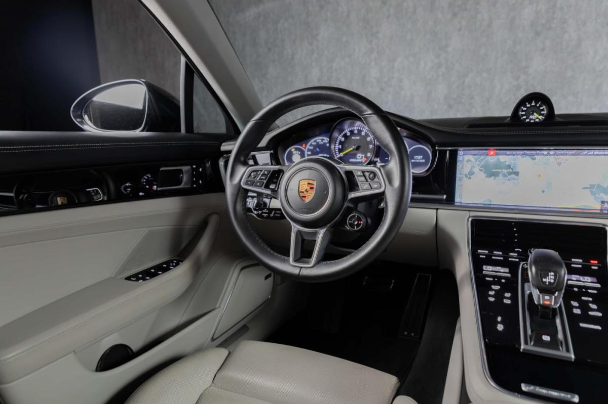 porsche-panamera-sport-turismo-2018-hibrido-a-gasolina-2894cc