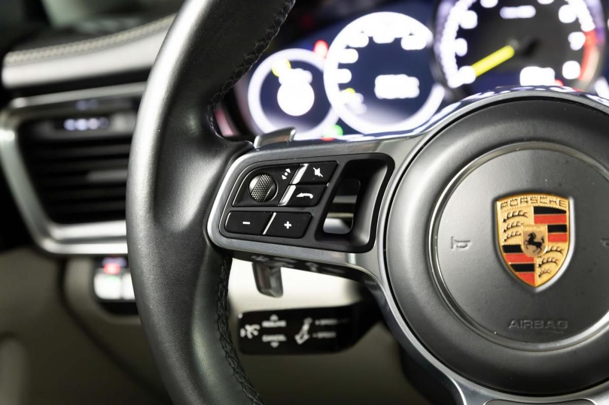 porsche-panamera-sport-turismo-2018-hibrido-a-gasolina-2894cc