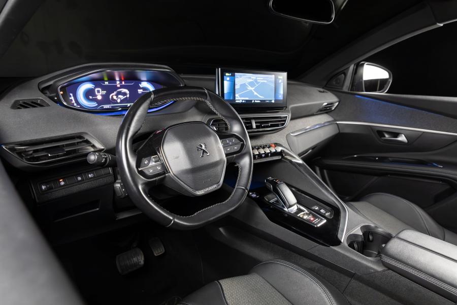 peugeot-3008-2023-hibrido-a-gasolina-1598cc