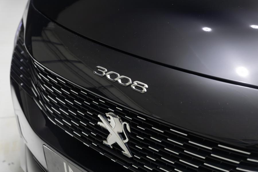 peugeot-3008-2023-hibrido-a-gasolina-1598cc