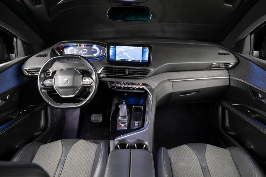 peugeot-3008-2023-hibrido-a-gasolina-1598cc
