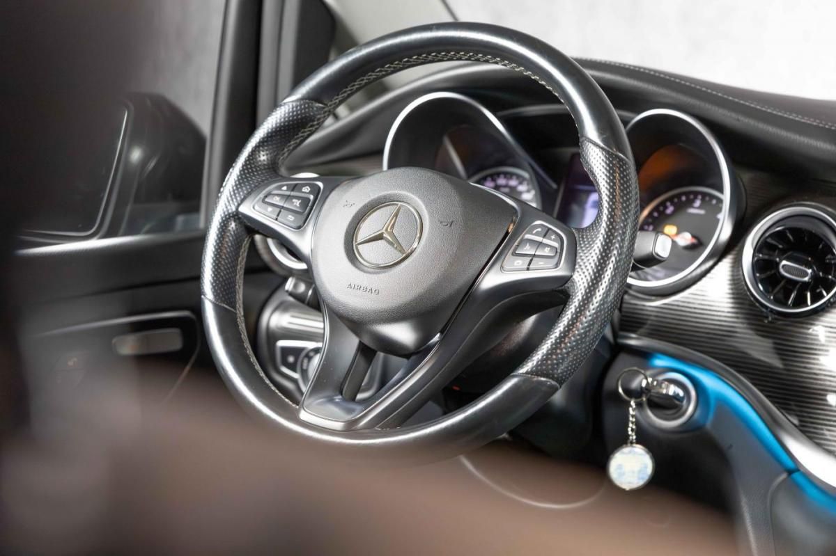 mercedes-benz-classe-v-2020-diesel-1950cc