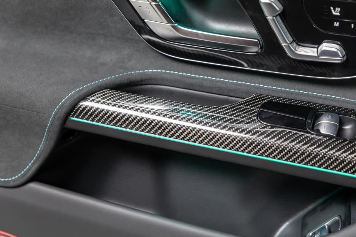 mercedes-benz-amg-gt-2025-gasolina-3982cc