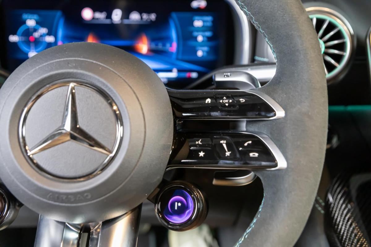mercedes-benz-amg-gt-2025-gasolina-3982cc