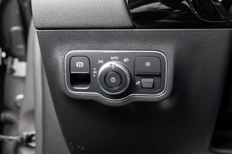 mercedes-benz-gla-2021-hibrido-a-diesel-1332cc