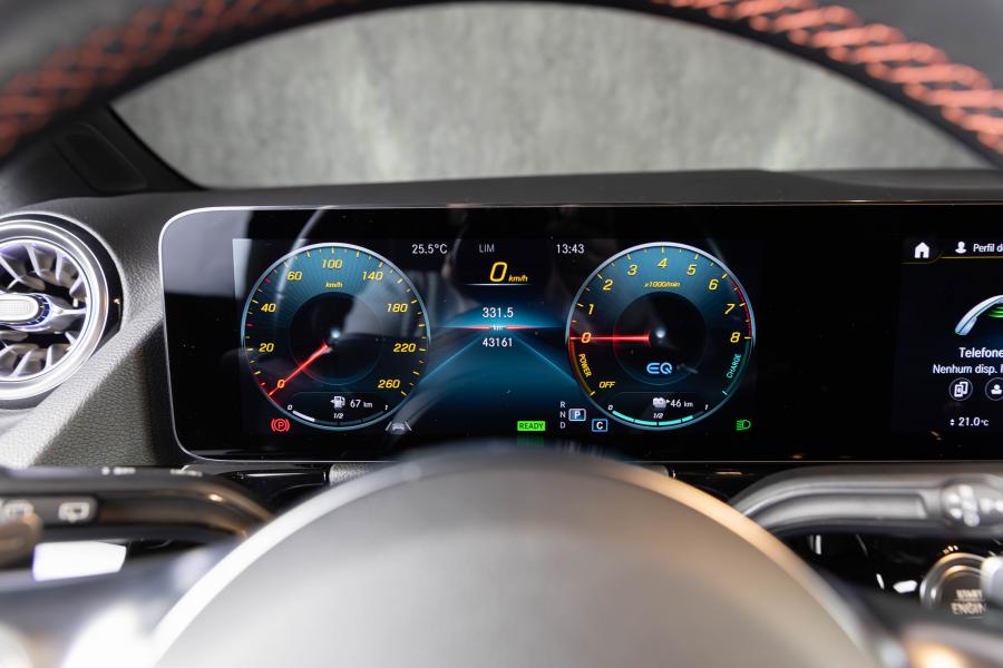 mercedes-benz-gla-2021-hibrido-a-diesel-1332cc