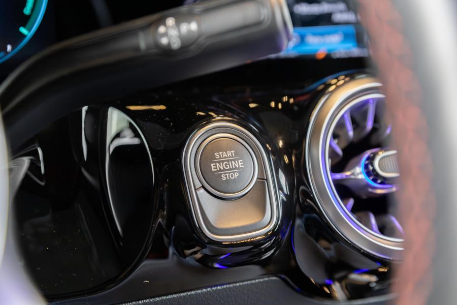 mercedes-benz-gla-2021-hibrido-a-diesel-1332cc